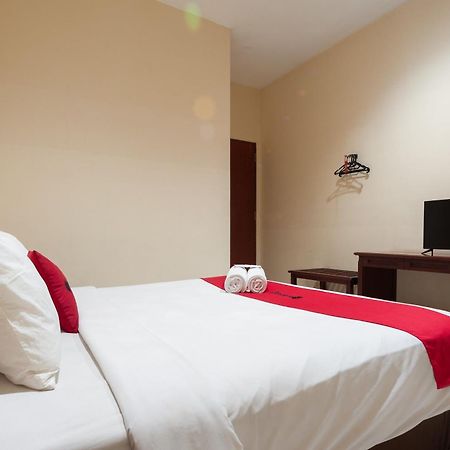 Reddoorz Plus Near Plaza Blok M Jacarta Exterior foto