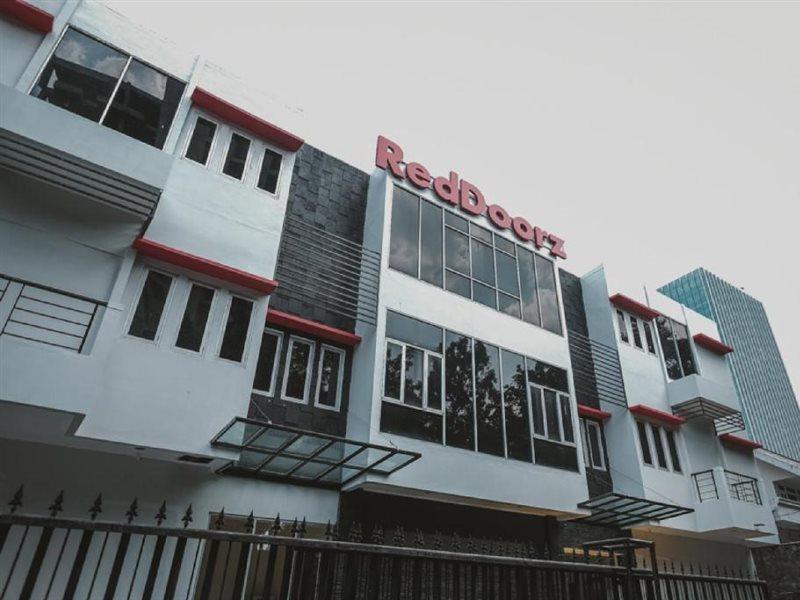 Reddoorz Plus Near Plaza Blok M Jacarta Exterior foto