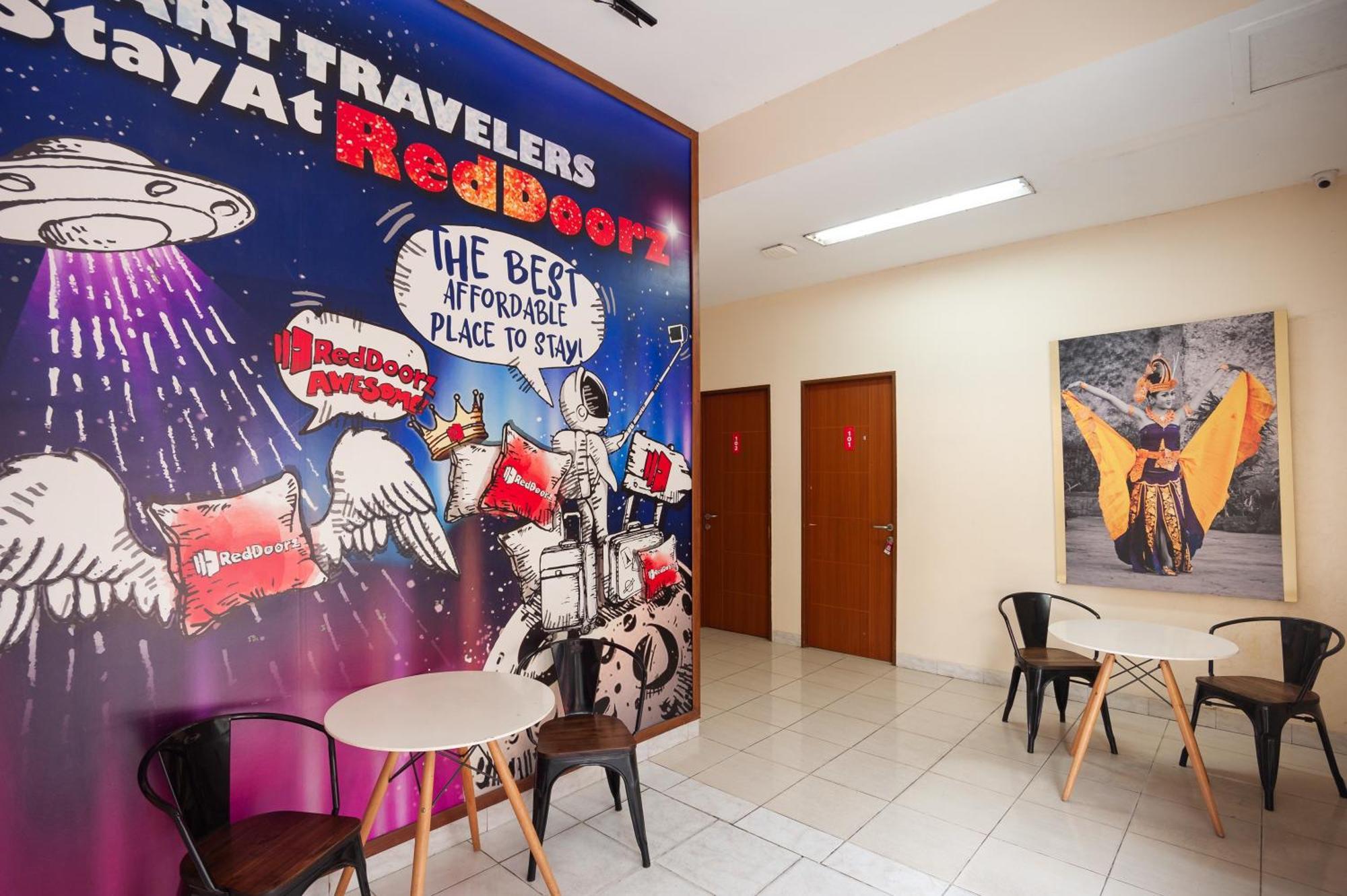 Reddoorz Plus Near Plaza Blok M Jacarta Exterior foto